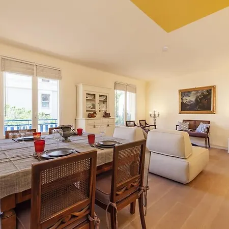 La Source Apartment