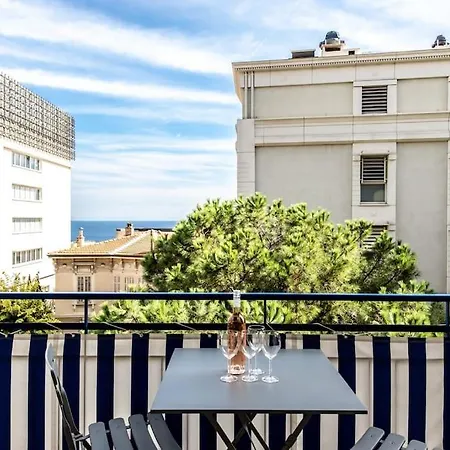 La Source Apartment